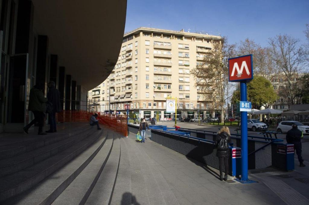 Studio Metro Bologna Рим Экстерьер фото